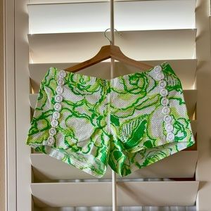 🍍Lilly Pulitzer green/white shorts🍍